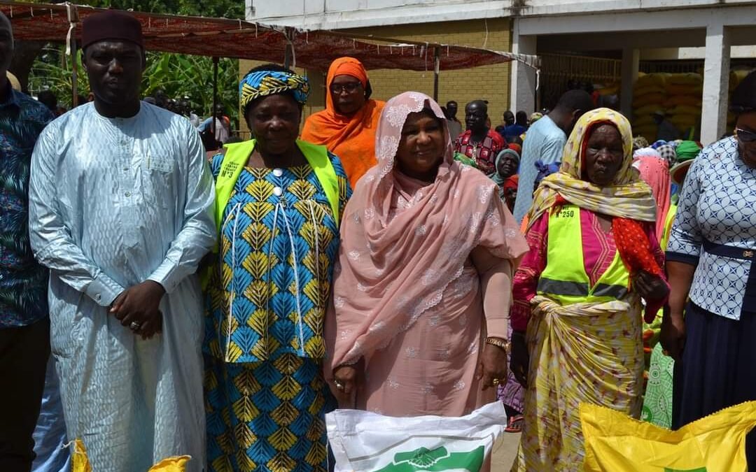 Distribution de vivres aux travailleurs vulnérables de N&rsquo;Djaména : Un geste solidaire et inclusif