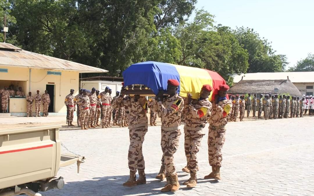 CÉRÉMONIE DES OBSÈQUES DU FEU GENERAL DE BRIGADE YOUSSOUF ABDOULAYE KARI : UNE NATION EPLORÉE ET RECONNAISSANTE